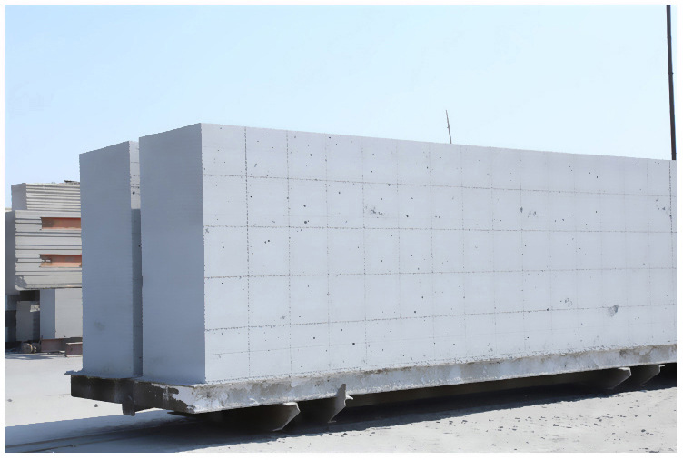 定兴加气块 加气砌块 轻质砖气孔结构及其影响因素